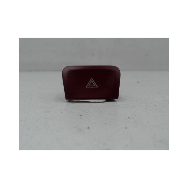 BOUTON DE WARNING CITROEN C4