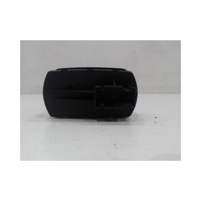 COMMANDE LEVE-GLACE PORTE AVG OPEL CORSA