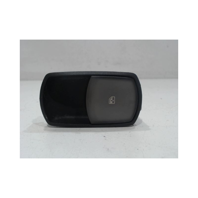 COMMANDE LEVE-GLACE PORTE AVD OPEL CORSA