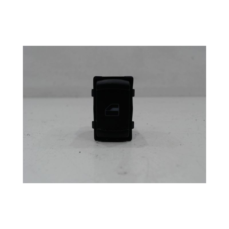 COMMANDE LEVE-GLACE PORTE AVD VOLKSWAGEN GOLF