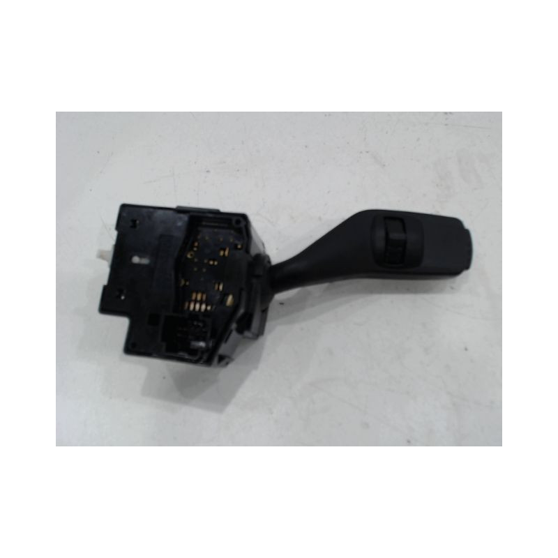 COMMANDE CLIGNOTANT FORD FOCUS