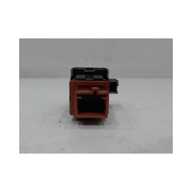 BOUTON DE WARNING CITROEN C4