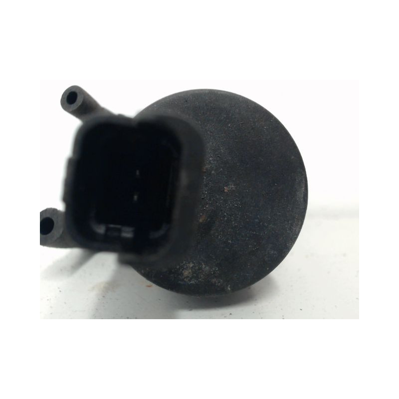 POMPE LAVE-GLACE AVANT RENAULT LAGUNA