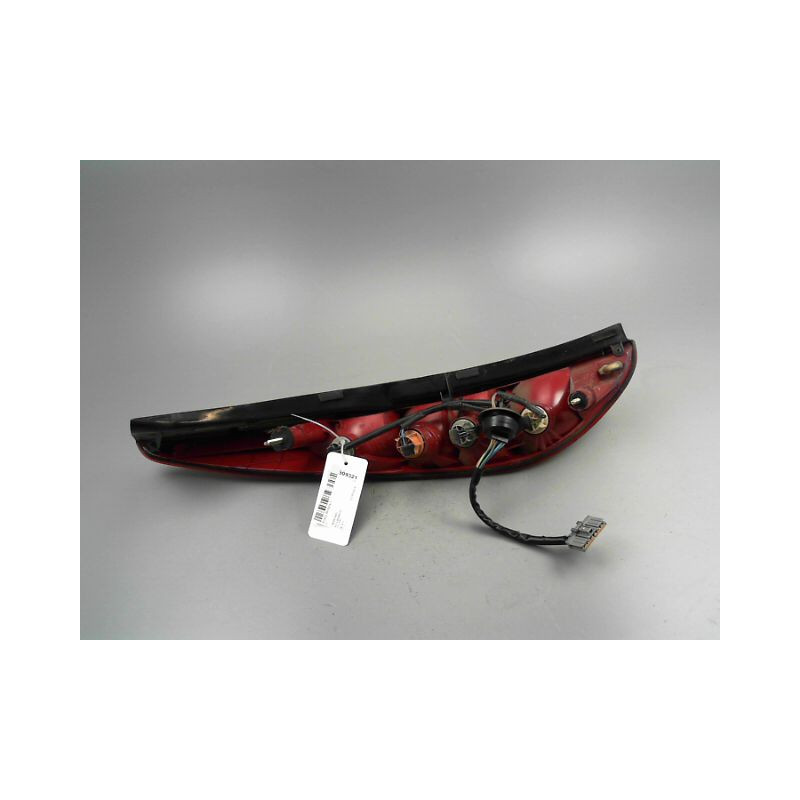 FEU ARRIERE DROIT FORD MONDEO CLIPPER II 2000-2007