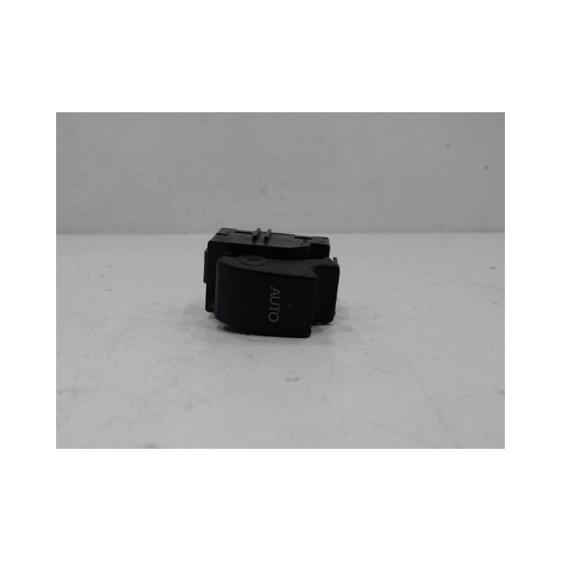 COMMANDE LEVE-GLACE PORTE ARG TOYOTA COROLLA