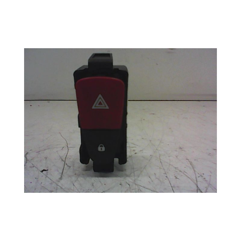 BOUTON DE WARNING RENAULT MEGANE