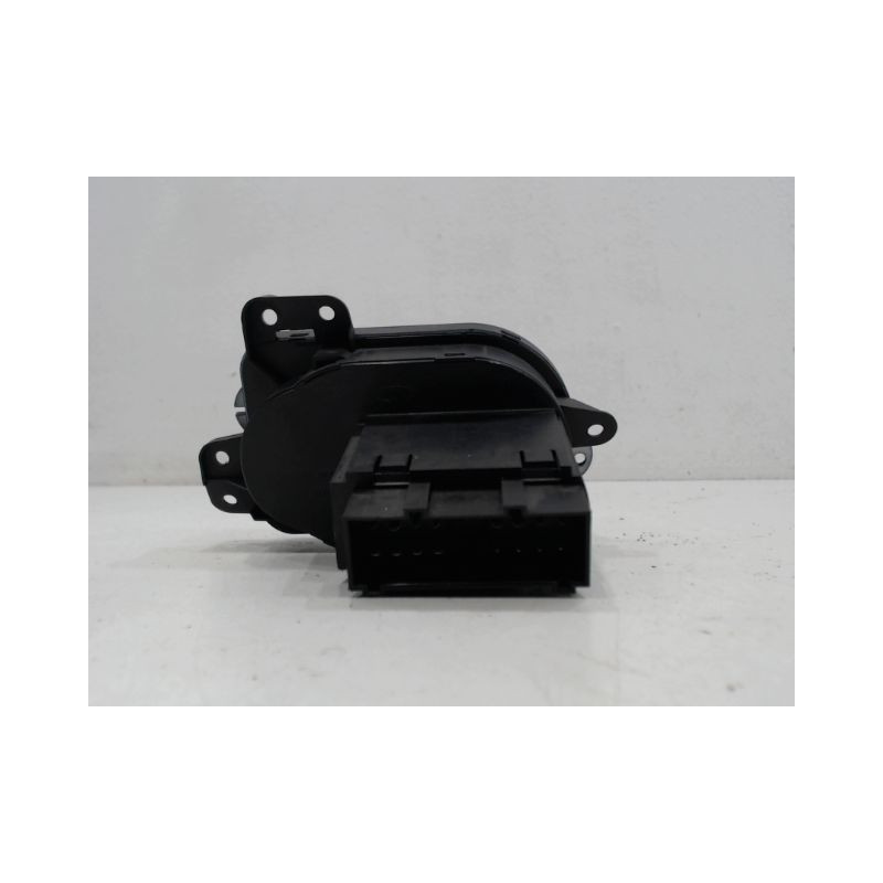 INTERIEUR COMMANDE PHARES FORD FIESTA