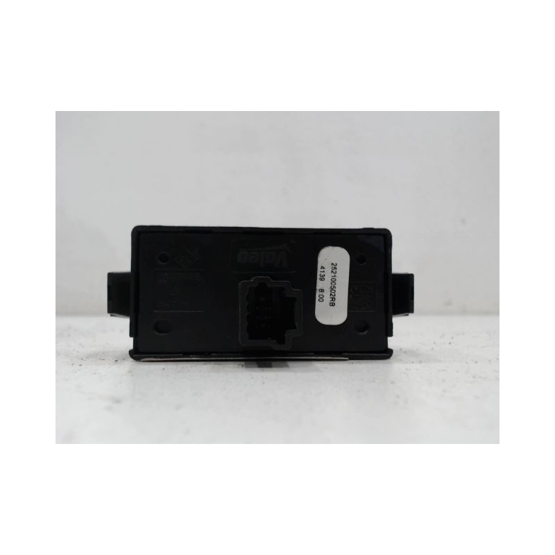 BOUTON DE WARNING RENAULT MEGANE