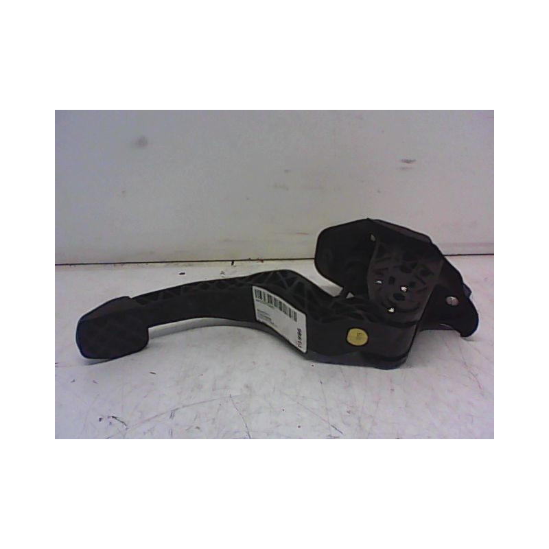PEDALE EMBRAYAGE SKODA RAPID