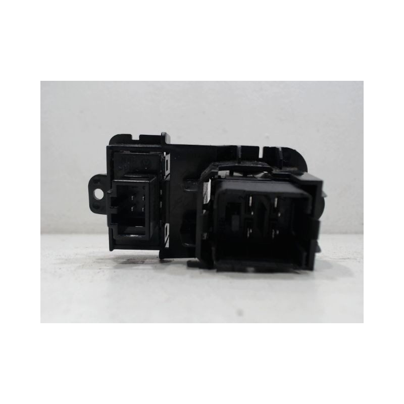 BOUTON DE WARNING SEAT LEON