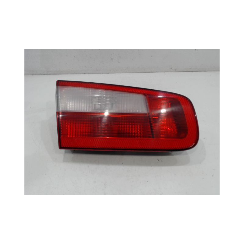 FEU ARRIERE INTERIEUR GAUCHE RENAULT LAGUNA
