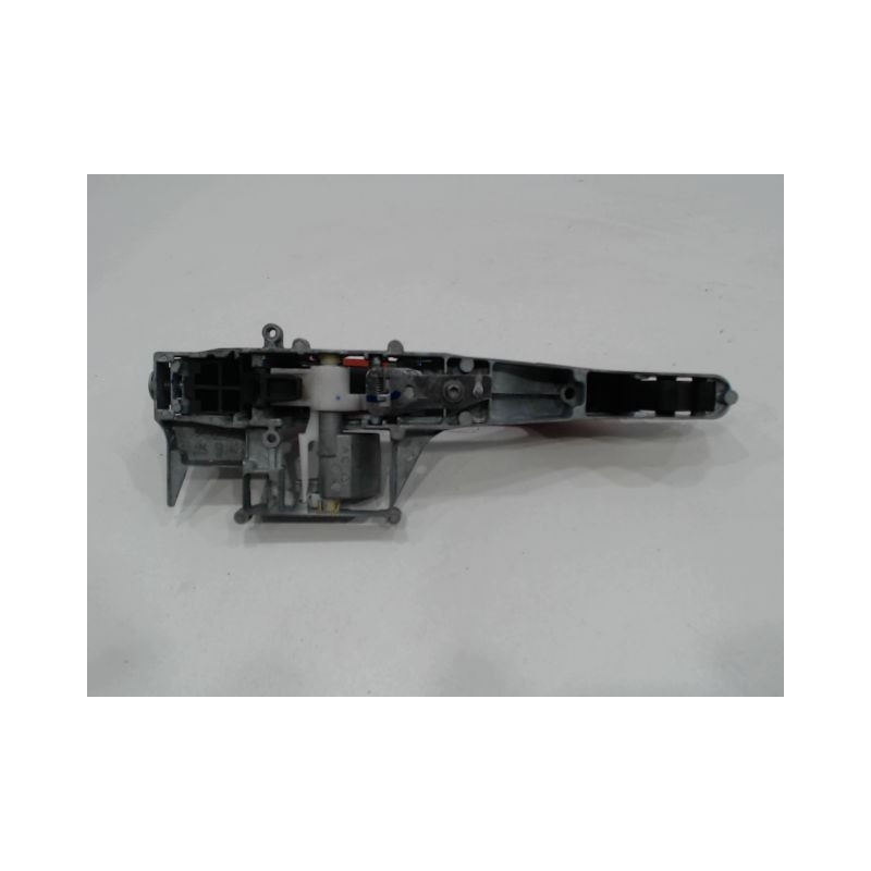 POIGNEE EXTERIEURE PORTE AVANT DROIT PEUGEOT 208
