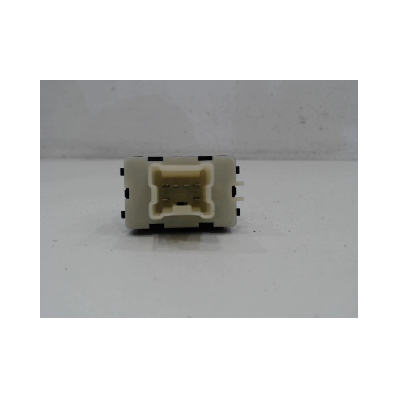 COMMANDE LEVE-GLACE PORTE AVD RENAULT CLIO