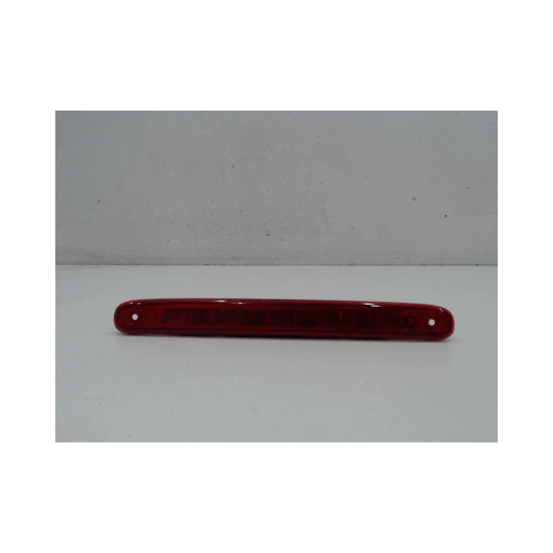 FEUX STOP SUPPLEMENTAIRE PEUGEOT 107