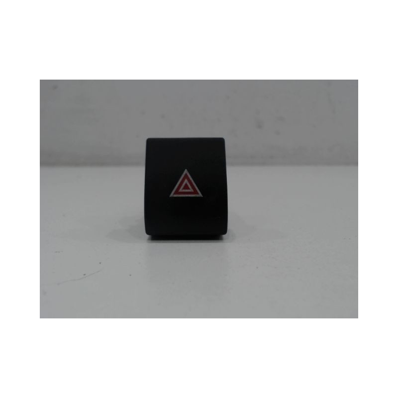 BOUTON DE WARNING PEUGEOT 3008