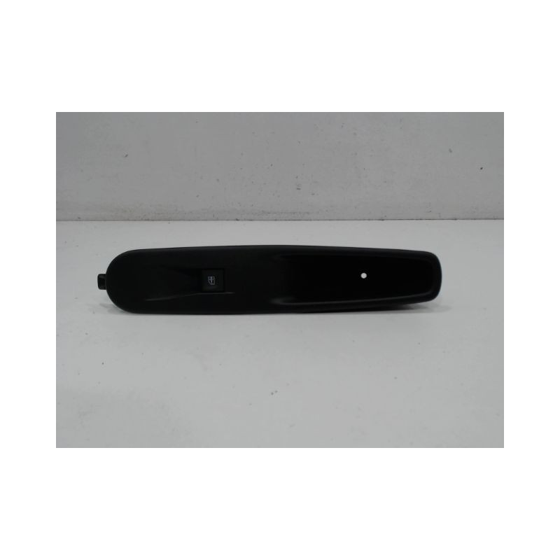 COMMANDE LEVE-GLACE PORTE AVD RENAULT ZOE