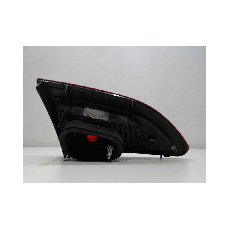 FEU ARRIERE INTERIEUR DROIT RENAULT MEGANE