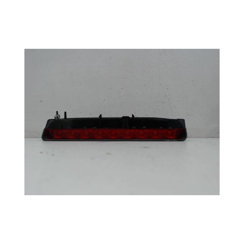 FEUX STOP SUPPLEMENTAIRE CHEVROLET AVEO