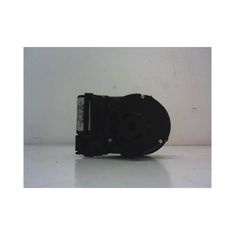 COMMANDE ECLAIRAGE AUDI A1