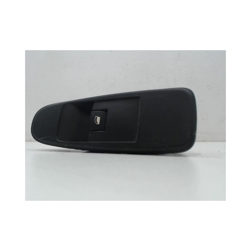 COMMANDE LEVE-GLACE PORTE AVD CITROEN C4