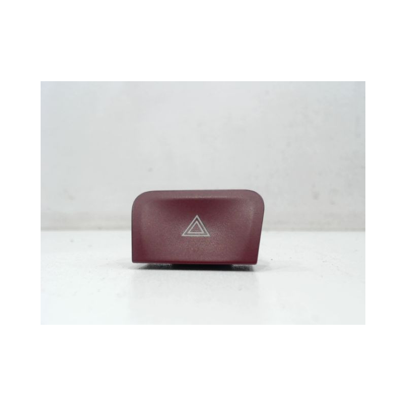 BOUTON DE WARNING CITROEN C4