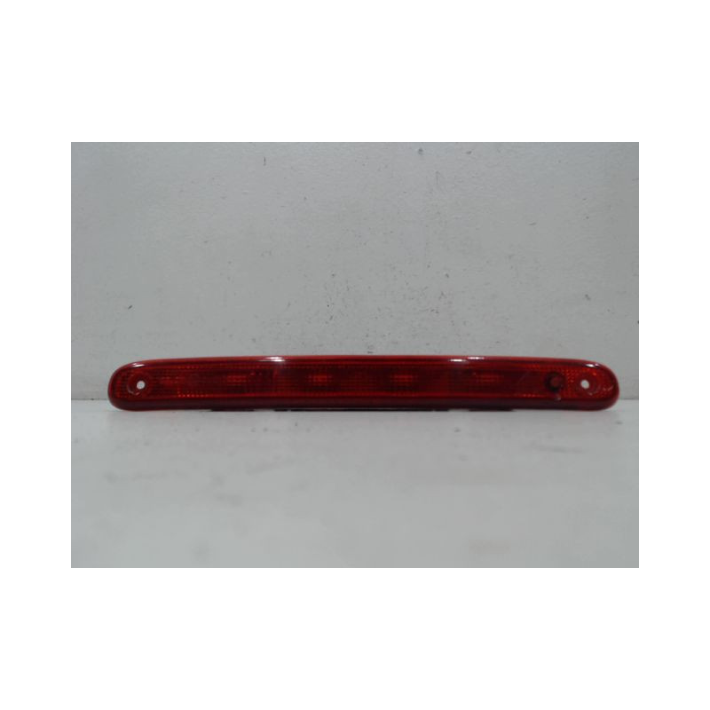 FEUX STOP SUPPLEMENTAIRE PEUGEOT 107