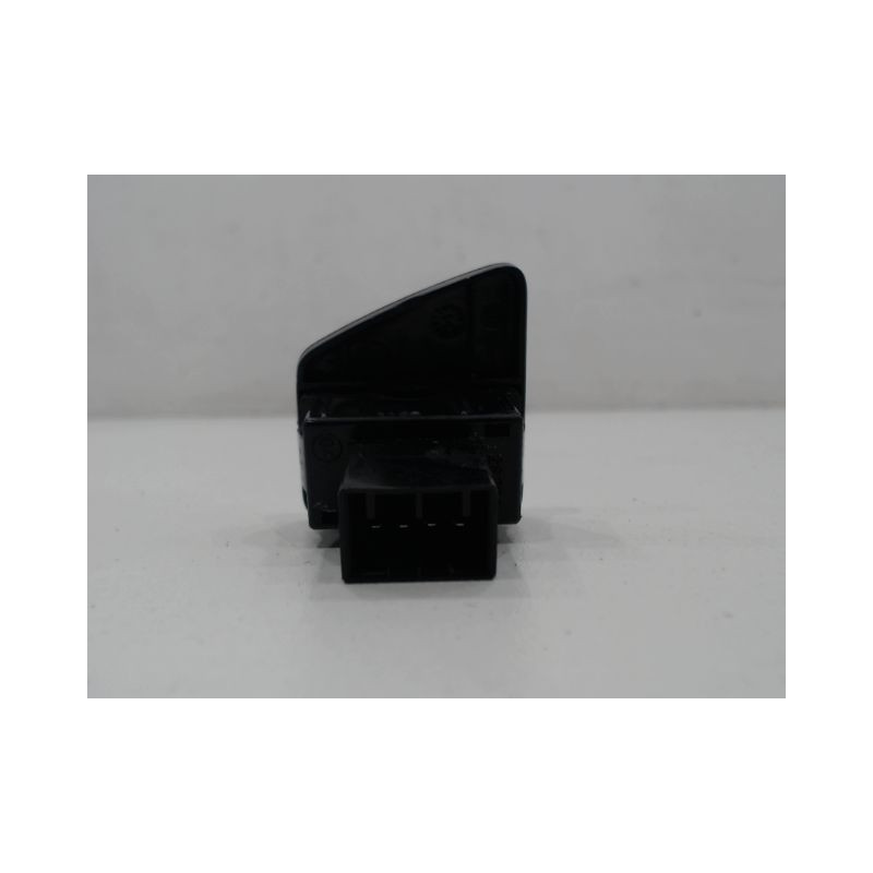 COMMANDE LEVE-GLACE PORTE AVG FIAT 500