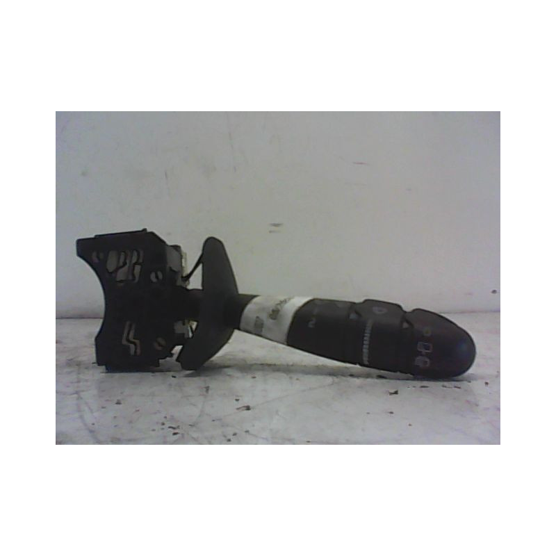 COMMANDE ESSUIE GLACE RENAULT MEGANE