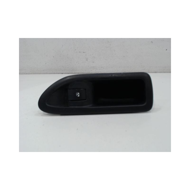 COMMANDE LEVE-GLACE PORTE ARG RENAULT LAGUNA