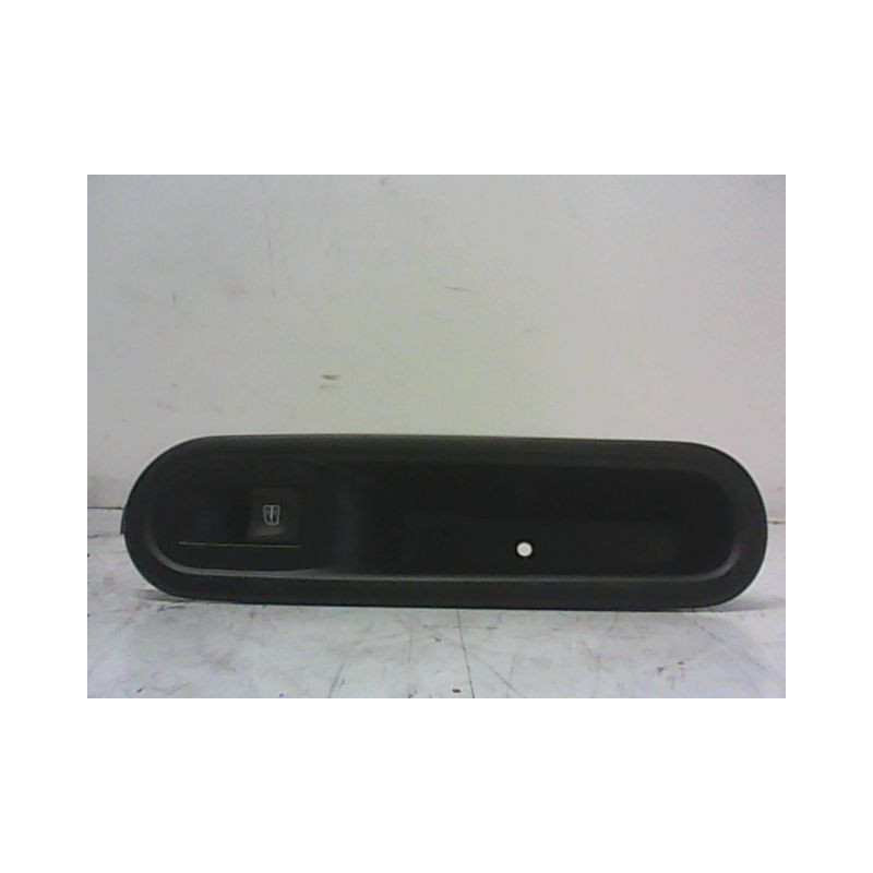 COMMANDE LEVE-GLACE PORTE AVD RENAULT TWINGO