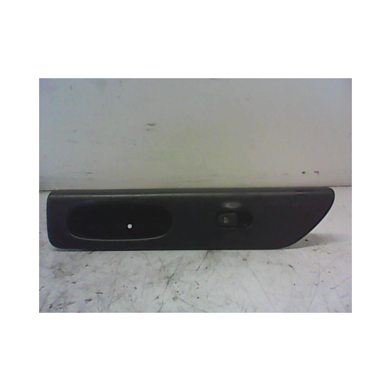 COMMANDE LEVE-GLACE PORTE AVD RENAULT LAGUNA