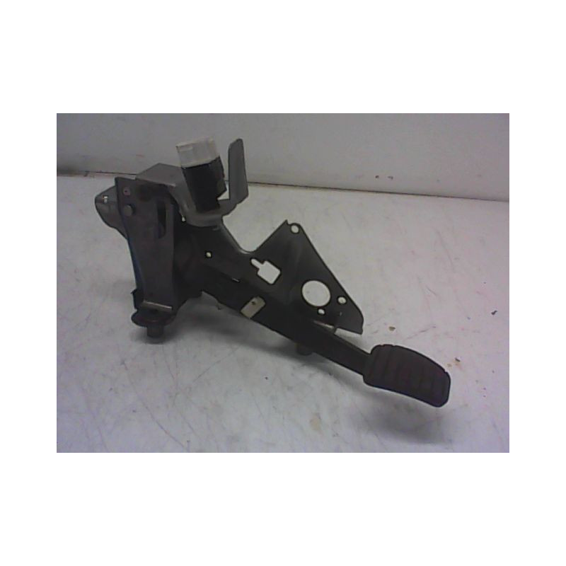 PEDALE DE FREIN RENAULT CLIO