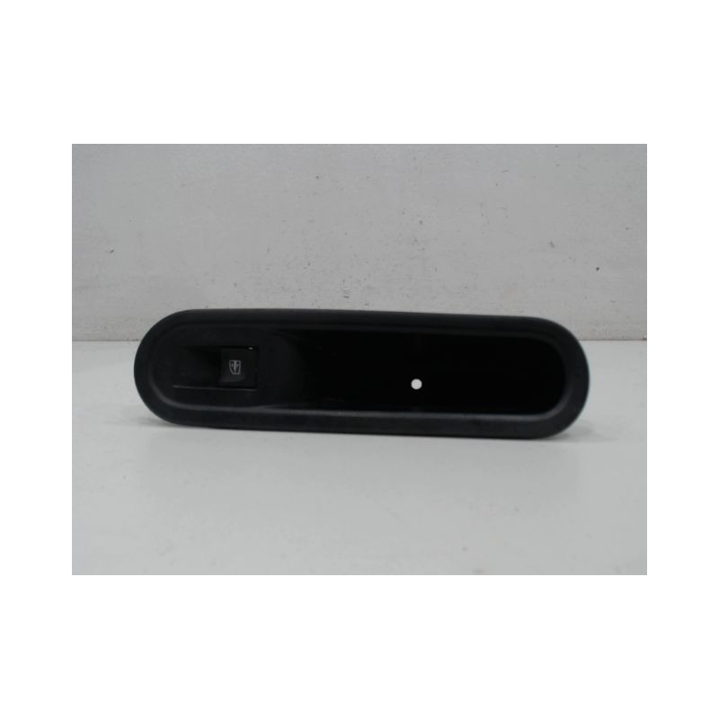 COMMANDE LEVE-GLACE PORTE AVD RENAULT TWINGO