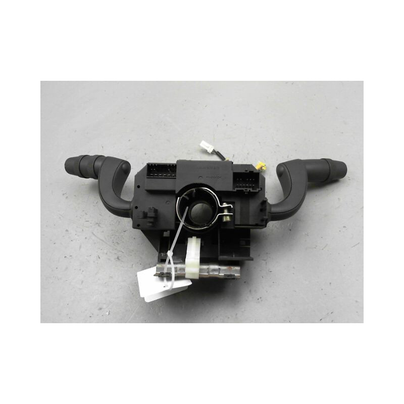 BLOC COMMODOS LANCIA MUSA MONOSP. Phase 1 2004-2007