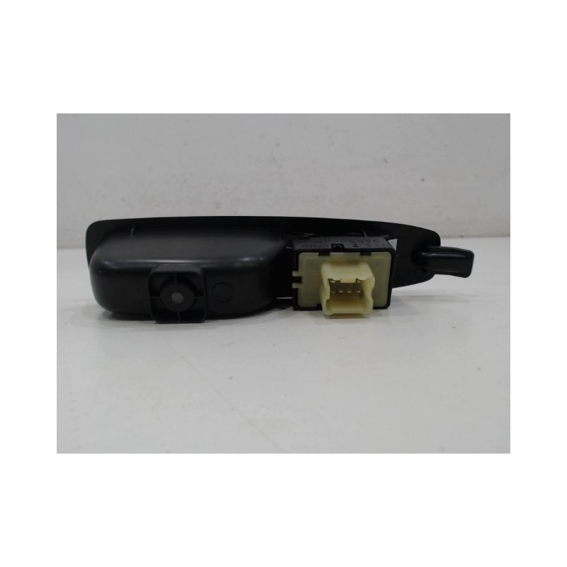 COMMANDE LEVE-GLACE PORTE ARD RENAULT CAPTUR