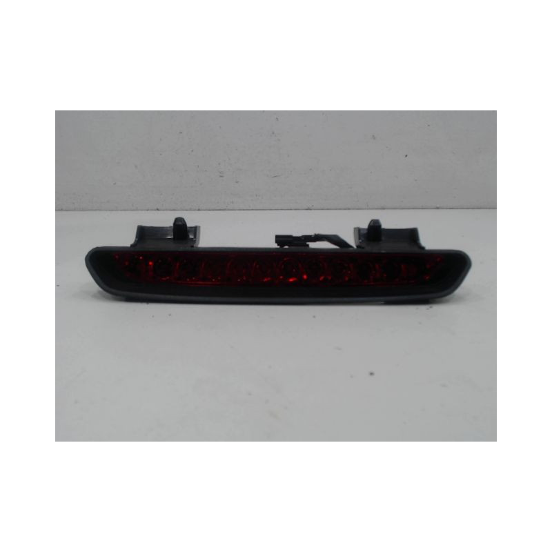 FEUX STOP SUPPLEMENTAIRE CHEVROLET ORLANDO