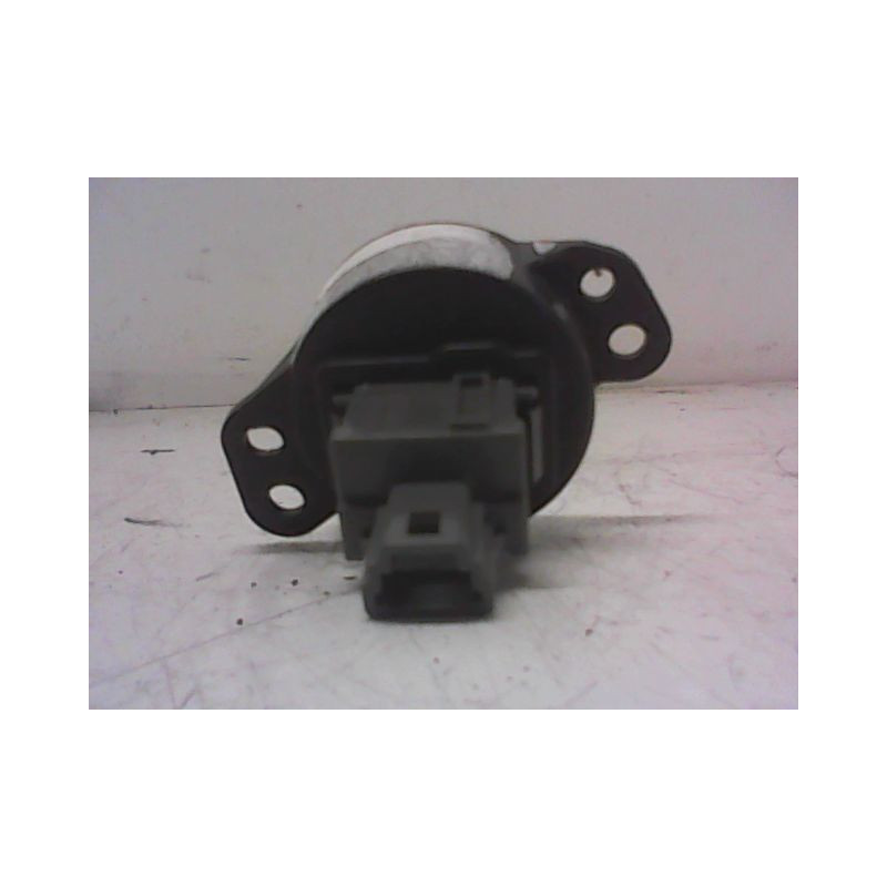 BOUTON DE WARNING CITROEN C1