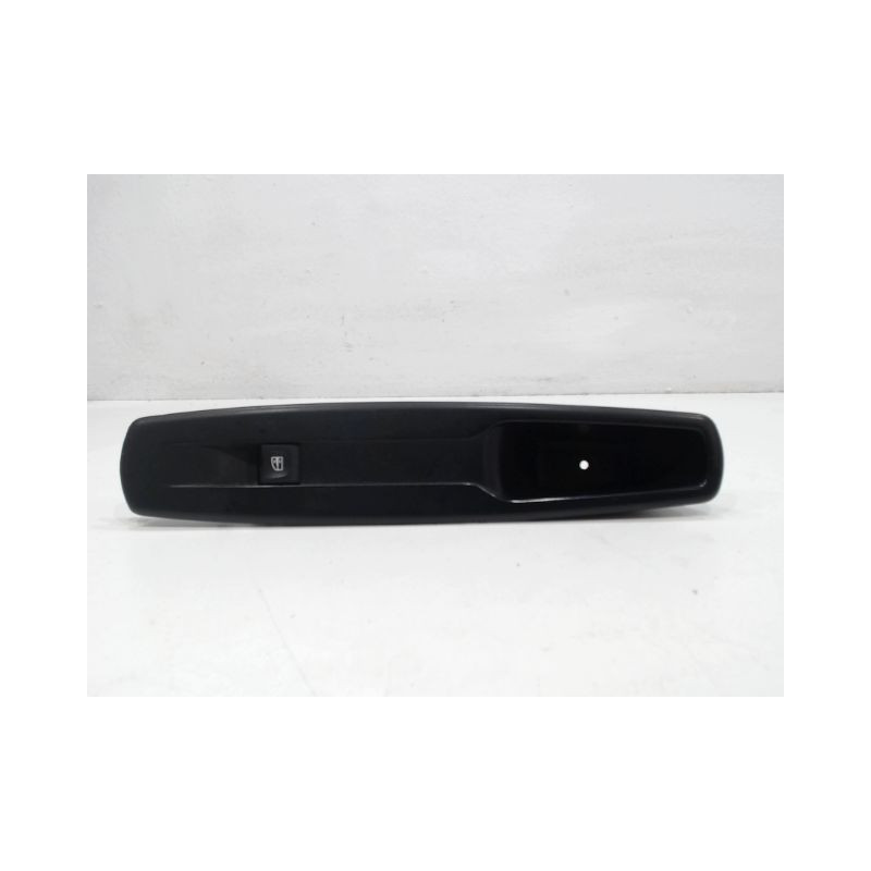COMMANDE LEVE-GLACE PORTE AVD RENAULT MEGANE