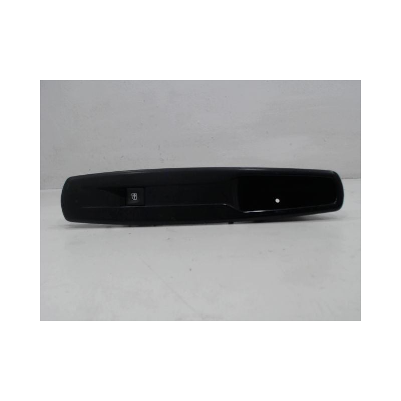 COMMANDE LEVE-GLACE PORTE AVD RENAULT MEGANE