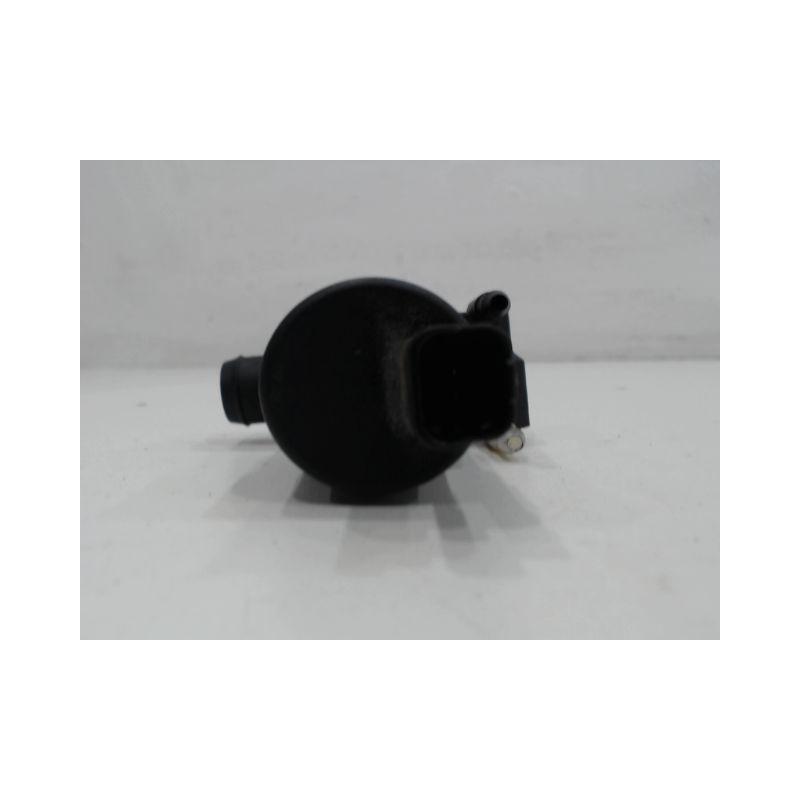POMPE LAVE-GLACE AVANT PEUGEOT 208