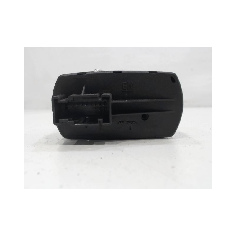 COMMANDE LEVE-GLACE PORTE AVG OPEL CORSA