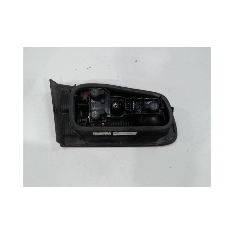 FEU ARRIERE INTERIEUR DROIT RENAULT LAGUNA