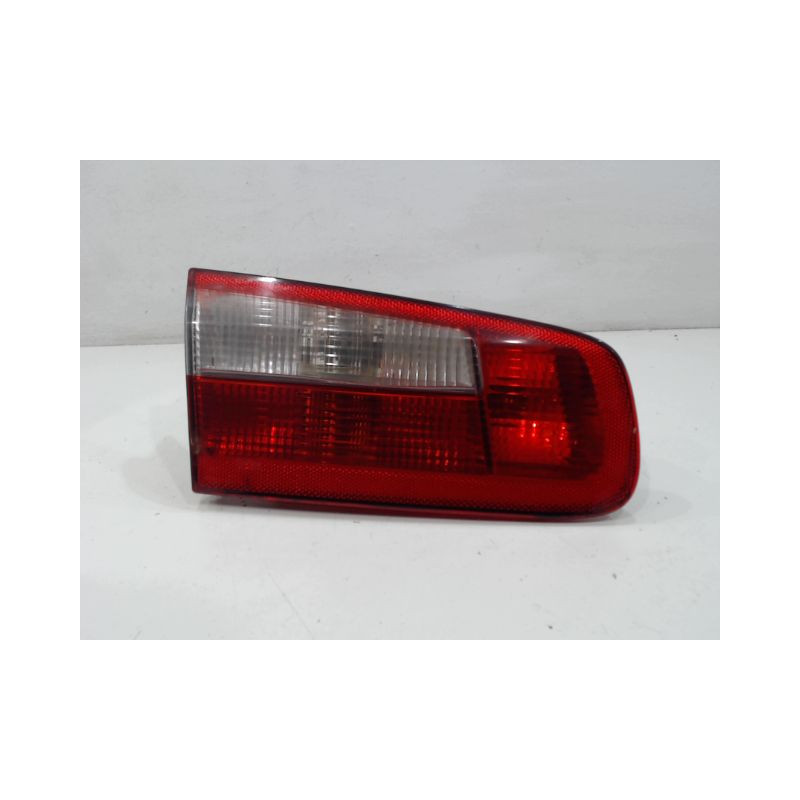FEU ARRIERE INTERIEUR GAUCHE RENAULT LAGUNA