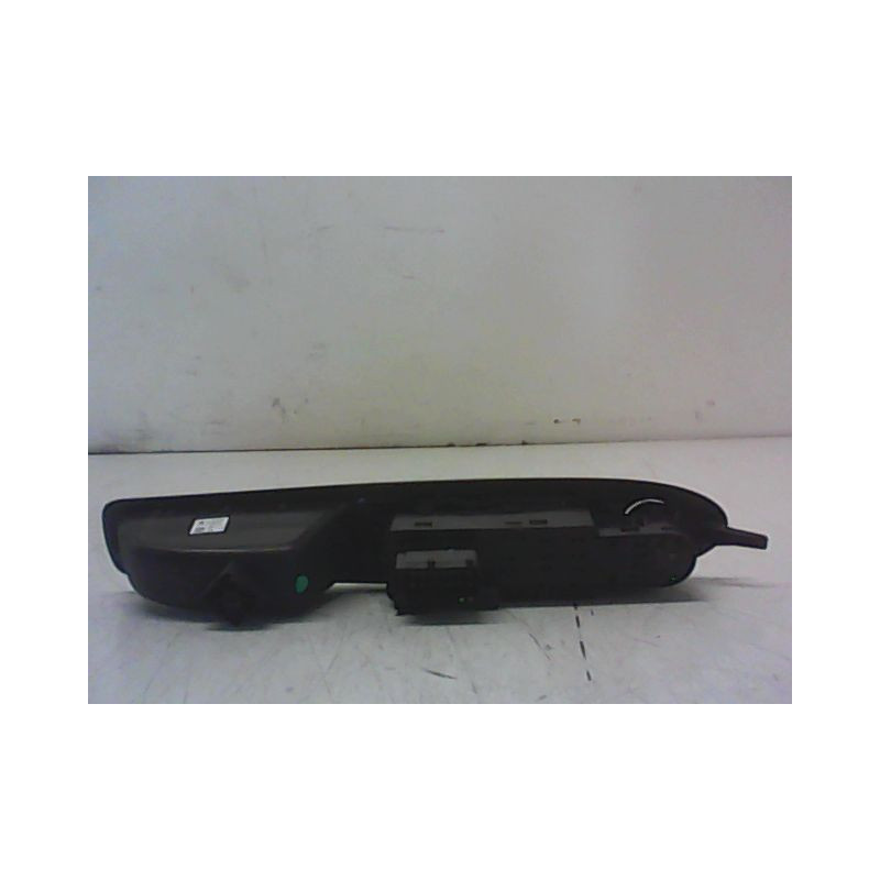 COMMANDE LEVE-GLACE PORTE AVG CITROEN DS3