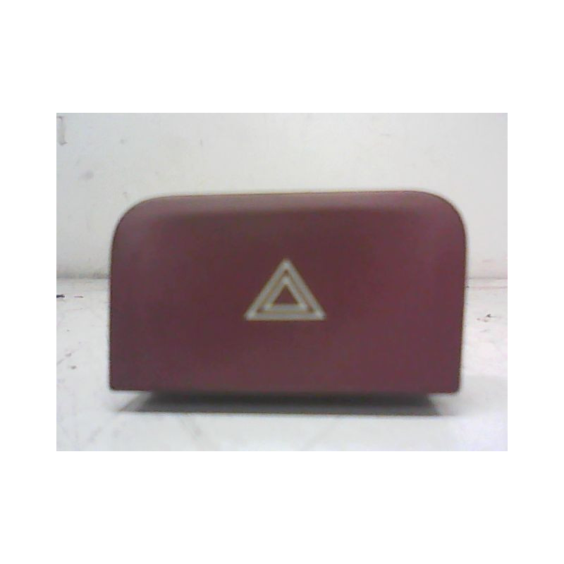 BOUTON DE WARNING CITROEN C4