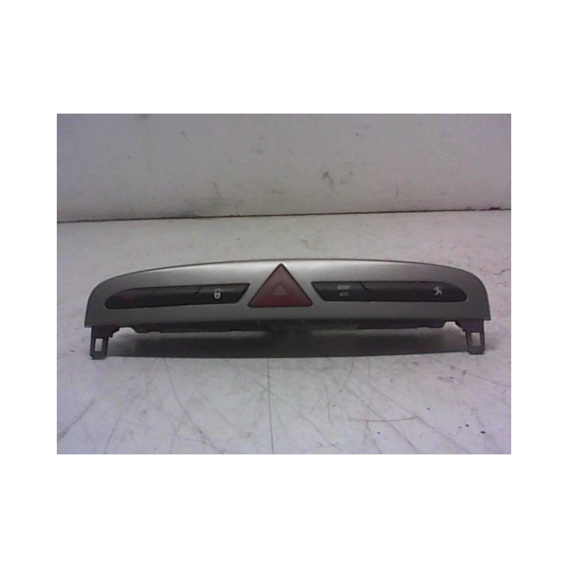BOUTON DE WARNING PEUGEOT 308 SW 2008-
