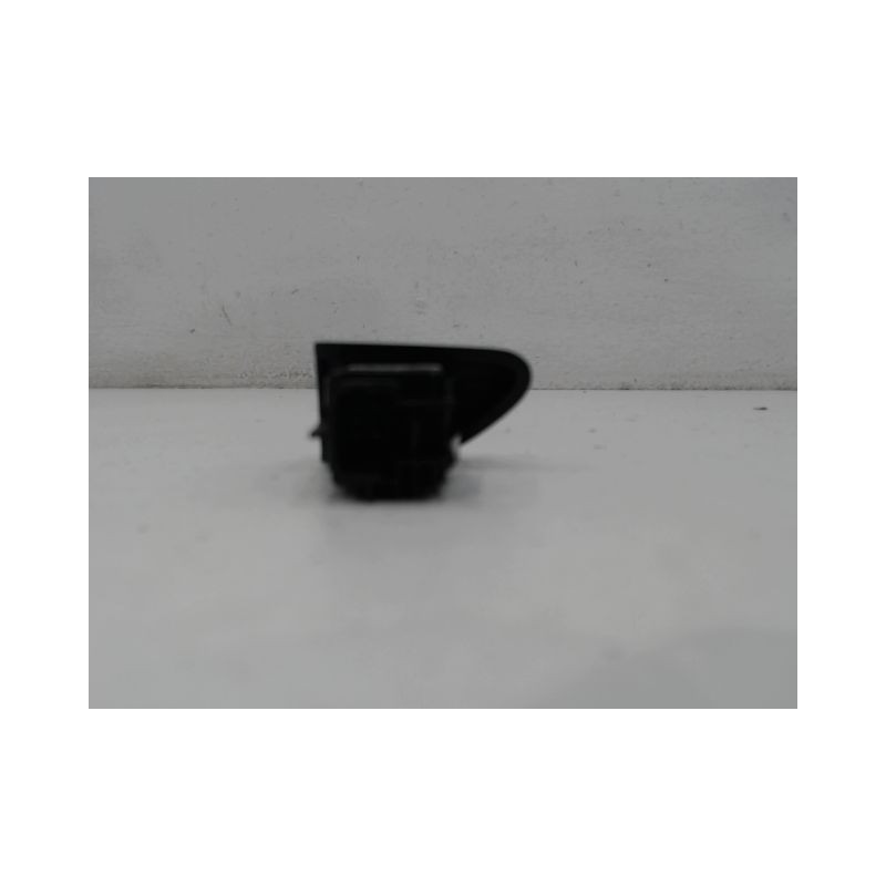 BOUTON DE WARNING RENAULT CLIO