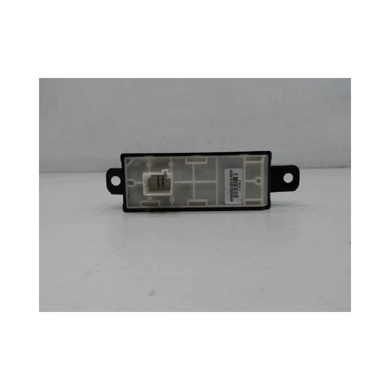 COMMANDE AUTORADIO PEUGEOT 208