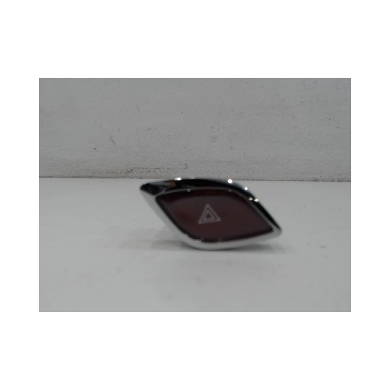 BOUTON DE WARNING CITROEN C3
