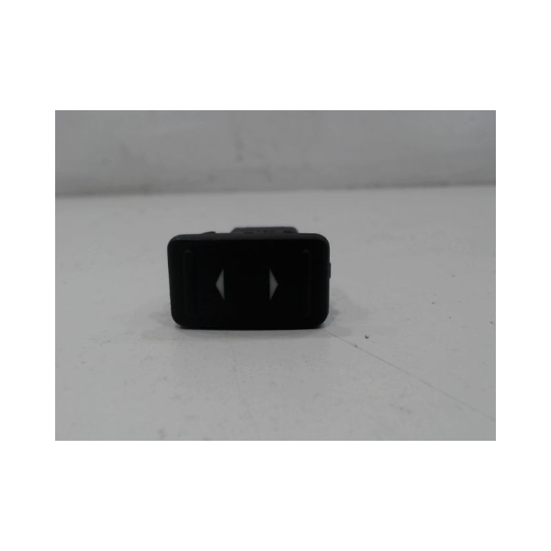 COMMANDE LEVE-GLACE PORTE AVD FORD FOCUS
